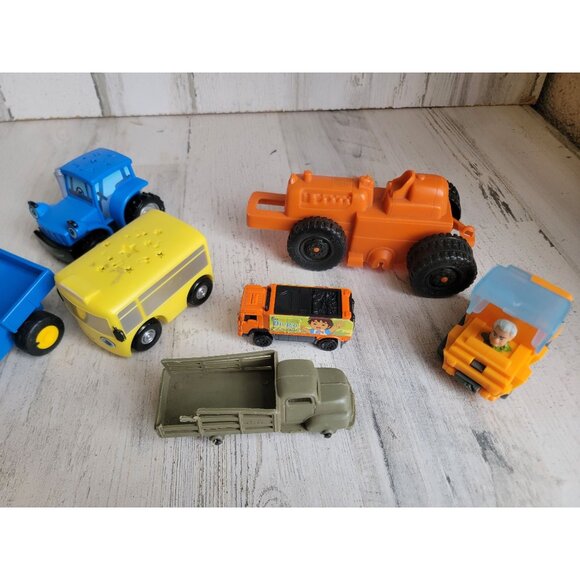 School bus tractor farm vehicles toy accessory set work diego - Picture 3 of 9
